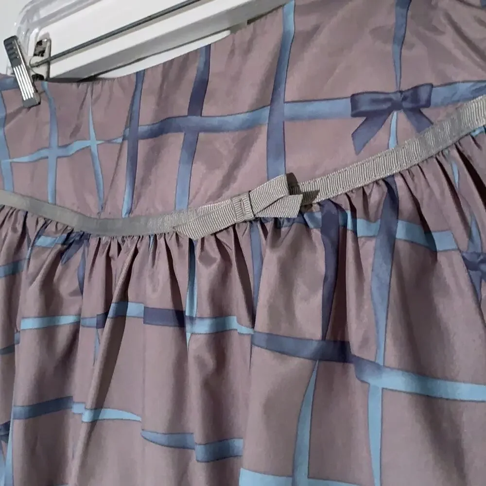LIKE NEW Isaac Mizrahi‎ skirt